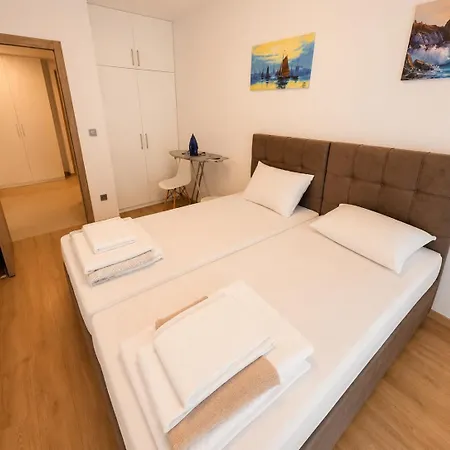 Luxury With Free Fitness Sauna And Pool Sony No3 At Cevahir Sky Apartment Skopje